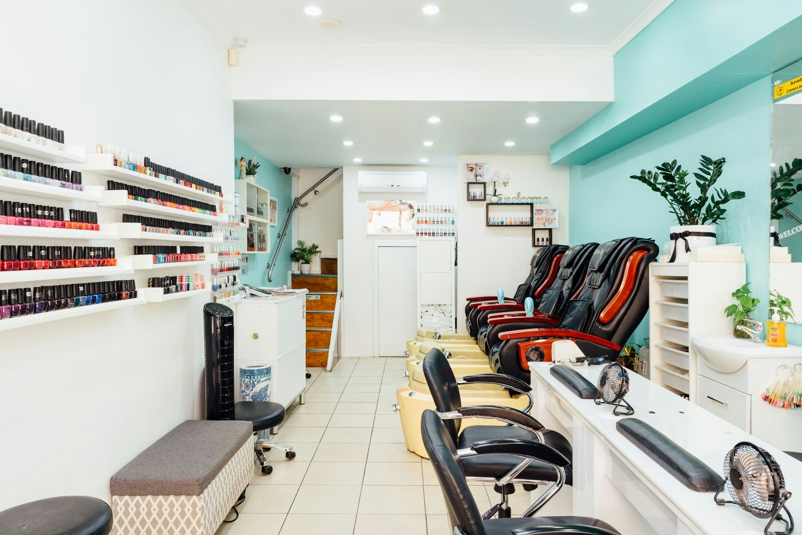 Best salons for hair perming in Surry Hills, Sydney | Fresha